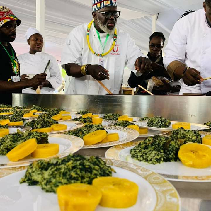 Les news de dn consulting : Diaspora Kitchen Mouanko 2023 : l'évènement culinaire a rangé ses plats ce vendredi 10 mars